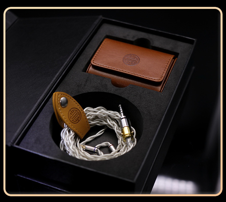 ขาย Hakugei Skyrim สายอัพเกรดหูฟัง 6N OCC Litz + Silver Litz