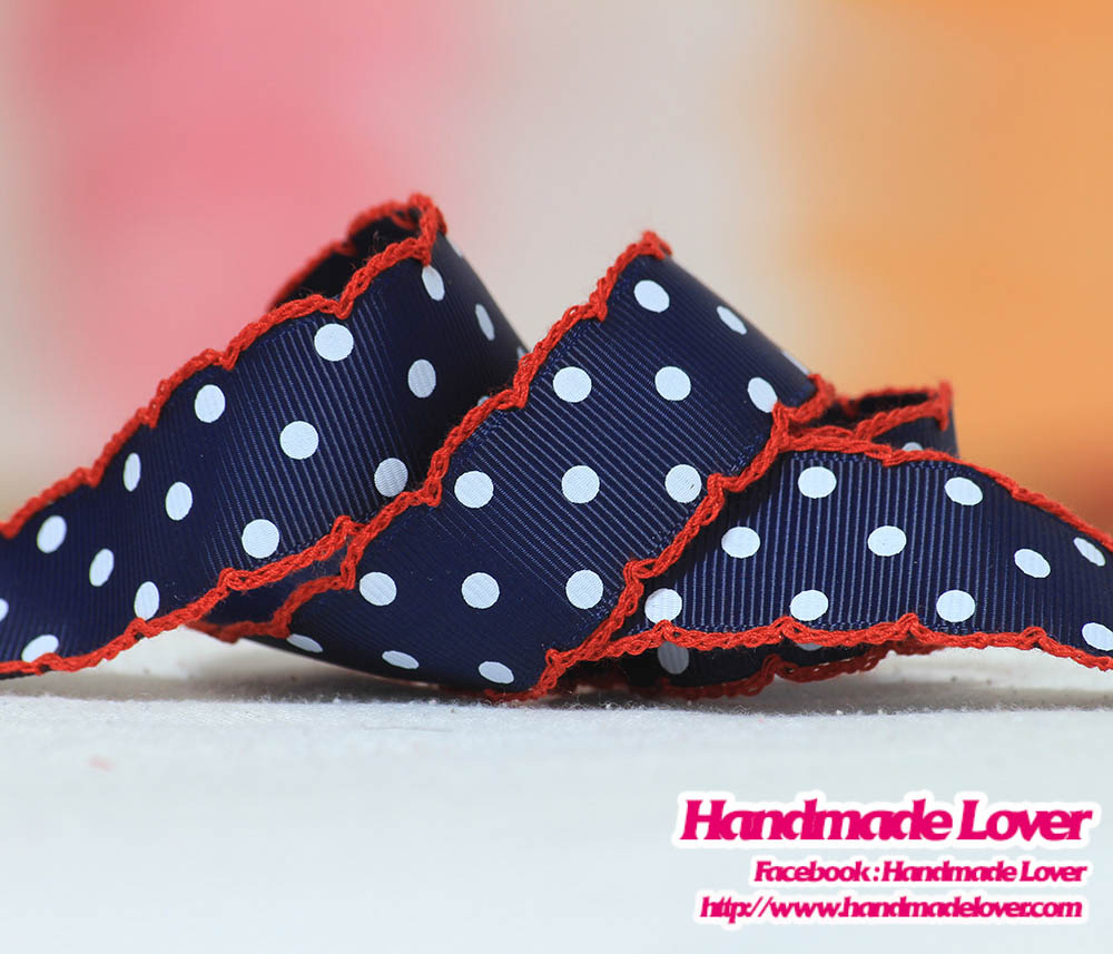 ริบบิ้นผ้าลายจุด สีกรมท่า ขนาด 22 มิล (ลูกไม้ขอบ)