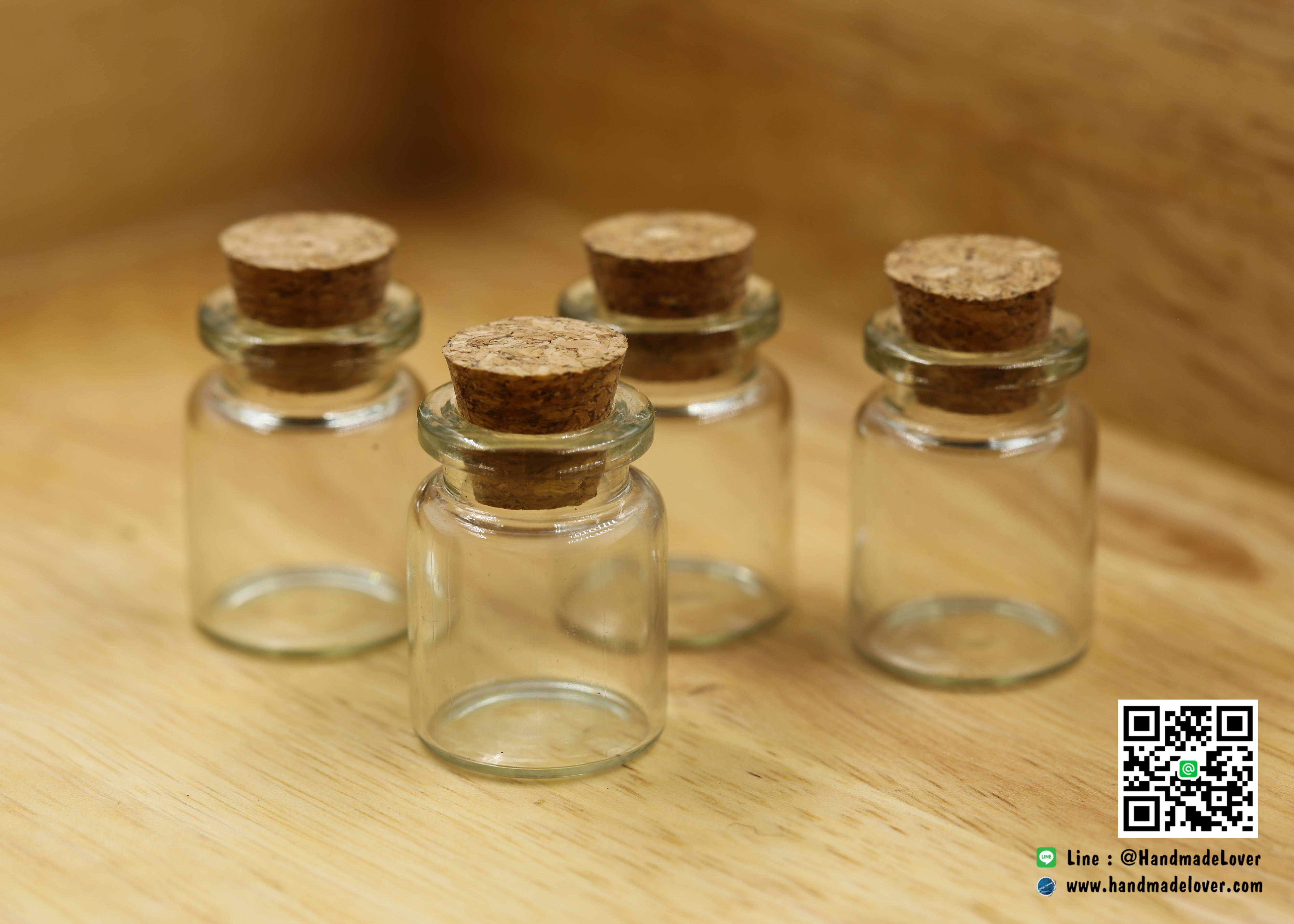 ขวดแก้วจิ๋ว ขนาด 22 x 30 มม. (6 ml) (ฝาจุกไม้ก๊อก)