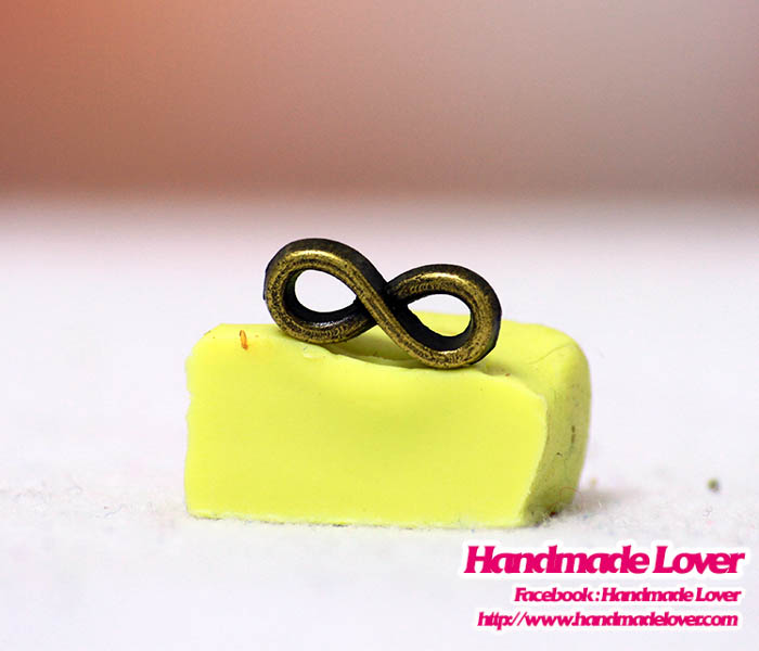 จี้โลหะรูป อินฟินิตี้