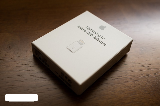 ขายตัวแปลง Lightning to Micro USB Adapter ตัวแปลงสาย Micro USB ให้กลายเป็น Lightning แบบ8pin ได้