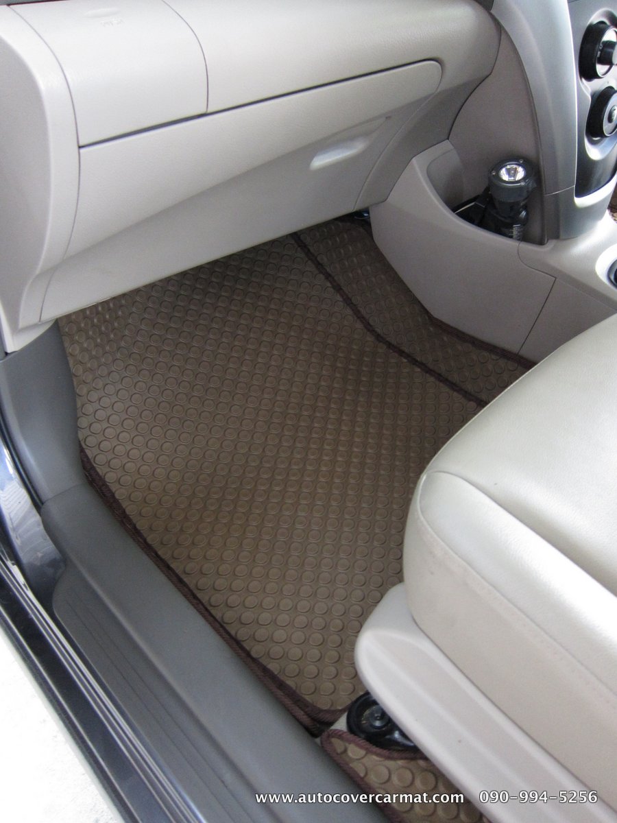 พรมปูพื้นรถยนต์ รถ TOYOTA VIOS ปี 2008-2012 พรมกระดุม ชุดภายในห้องโดยสาร จำนวน 11 ชิ้น