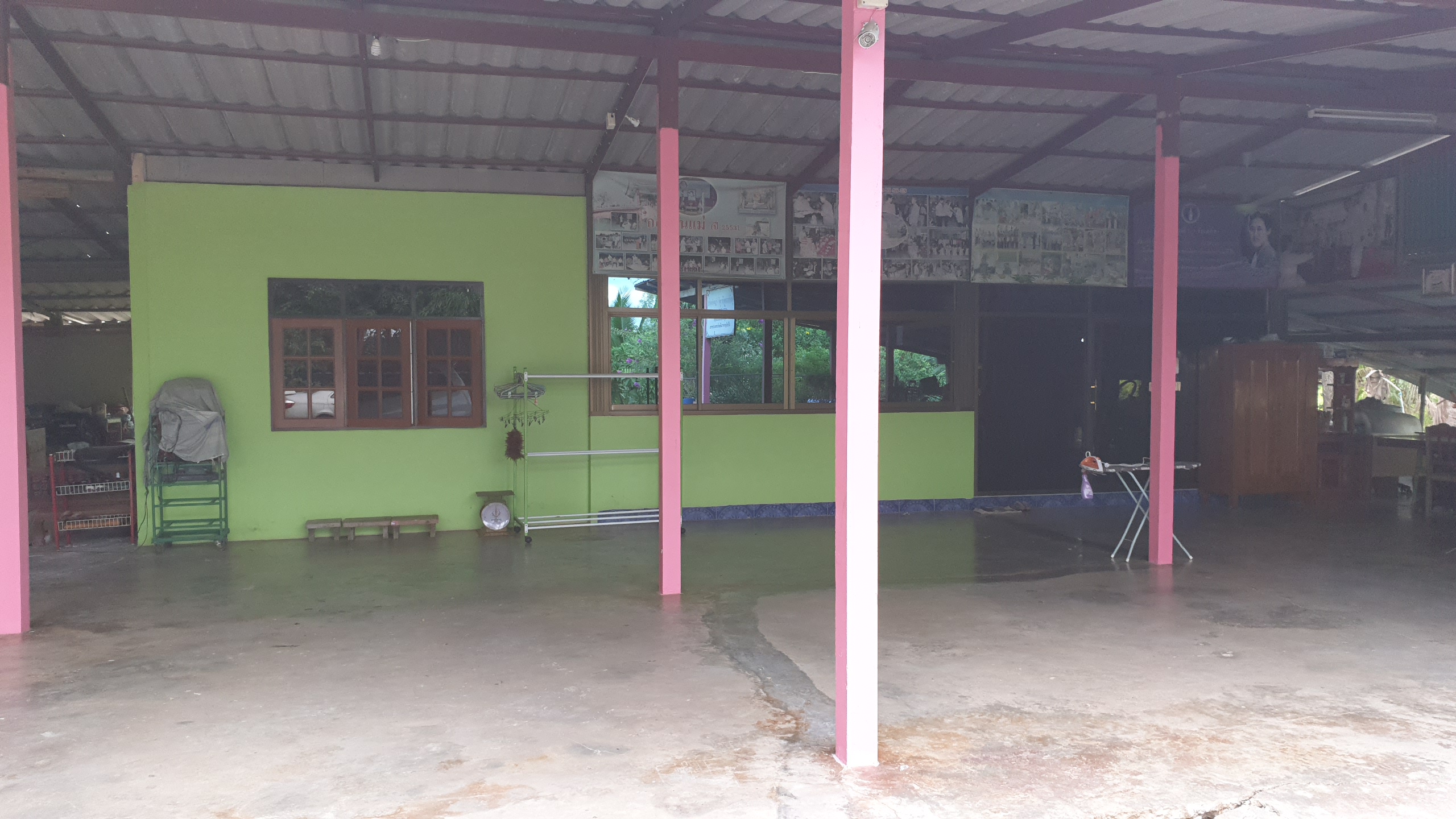 💰ขายแล้ว💰ขายที่ดินสวนมะพร้าวน้ำหอม อ.อู่ทอง จ.สุพรรณบุรี เนื้อที่ 20 ไร่ พร้อมบ้านสวยพร้อมอยู่ ขายยกแปลง 12 ล้าน บรรยากาศดี สงบ ร่มรื่น น้ำท่า อุดมสมบูรณ์