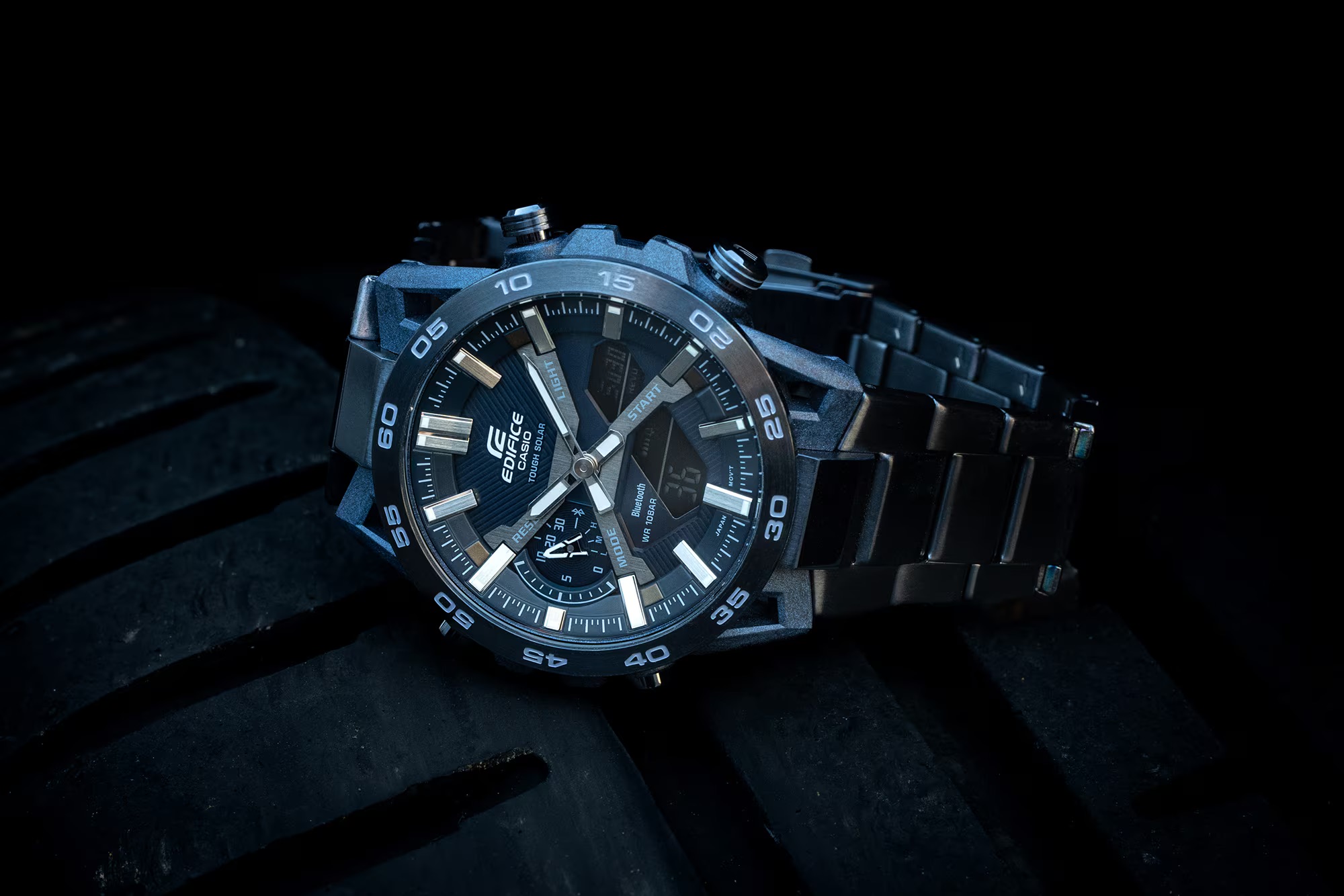 นาฬิกา Casio EDIFICE Bluetooth with Smartphone รุ่น ECB-2000CB-2A ของแท้ รับประกัน1ปี