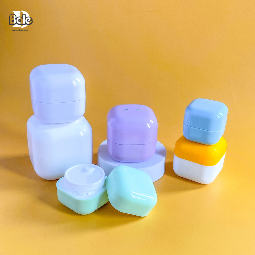 รับผลิตพร้อมสกรีนกระปุกพลาสติก