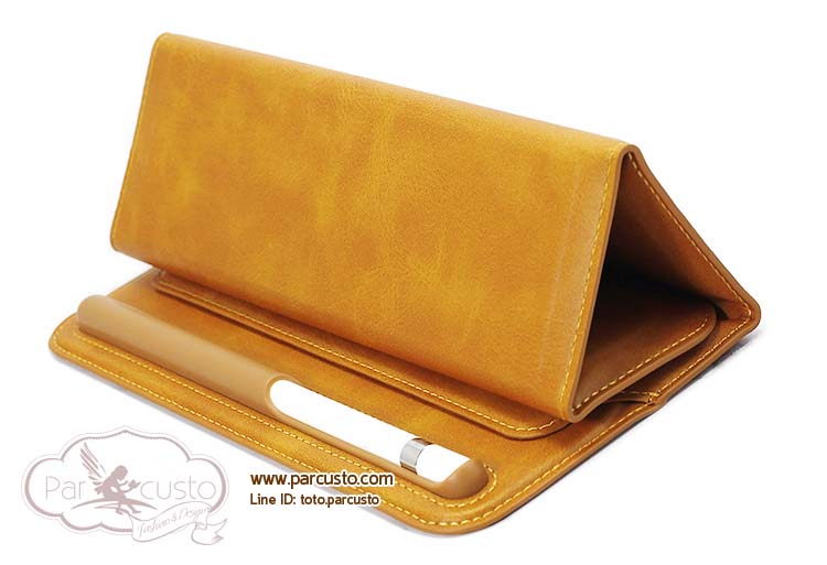 ซองหนังวัวแท้ใส่ Apple iPad 9.7 -10.5 นิ้ว พร้อมที่เก็บ Apple Pencil จาก WOWCASE [หมด]