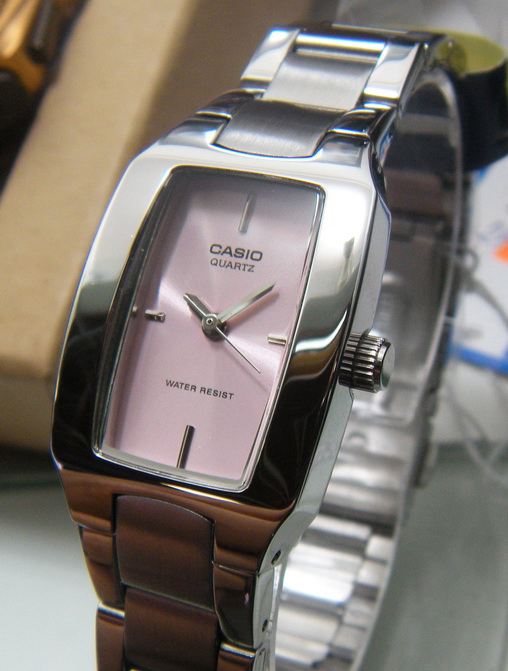 นาฬิกา คาสิโอ Casio STANDARD Analog'women รุ่น LTP-1165A-4C ออกแบบสไตล์ DKNY ดารานิยมใส่!! ของแท้ รับประกัน 1 ปี