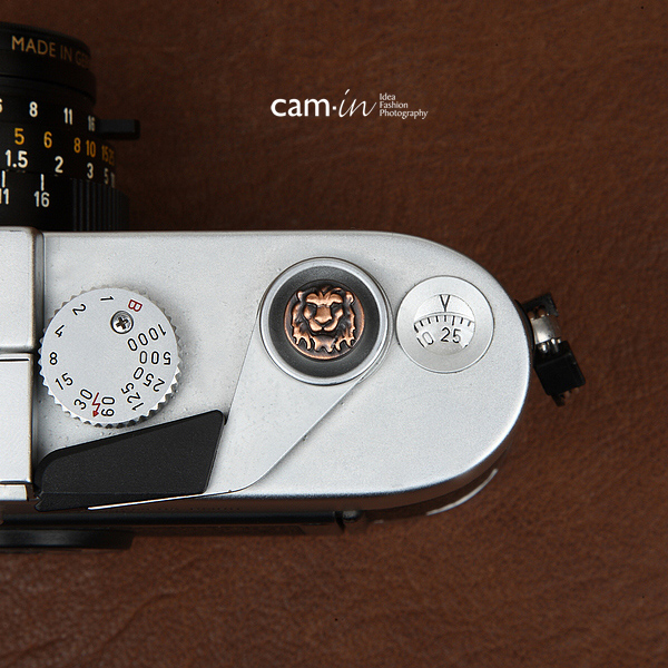 Soft Shutter Release Button รุ่น 10 mm ลายสิงโต เท่ห์ๆ สวยๆ ใช้กับ Fuji XT20 XT10 XT2 XE2 X20 X100 XE1 Leica ฯลฯ