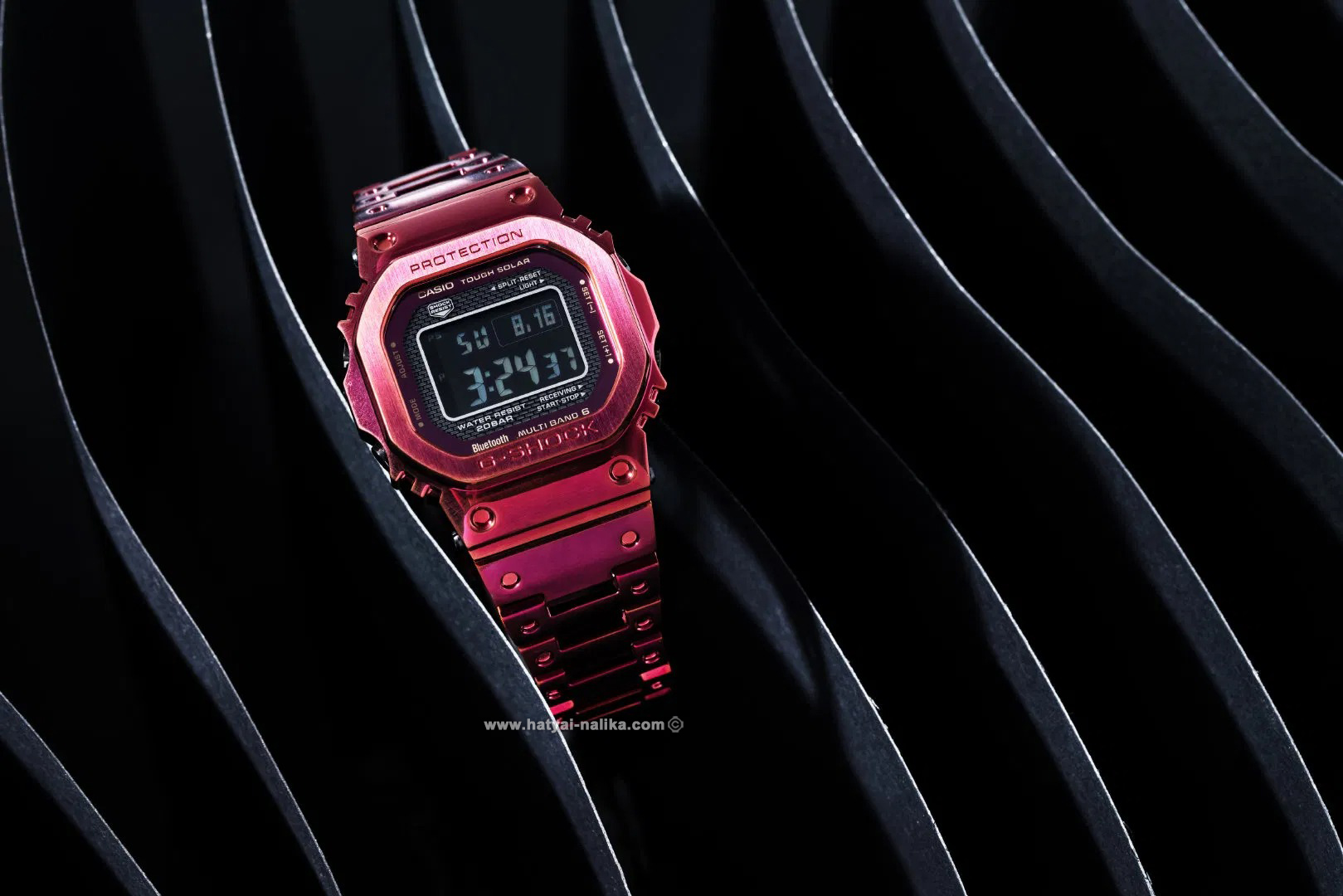 นาฬิกา Casio G-SHOCK Limited GMW-B5000 RED IP รุ่น GMW-B5000RD-4 “Made in Japan” ของแท้ รับประกัน1ปี