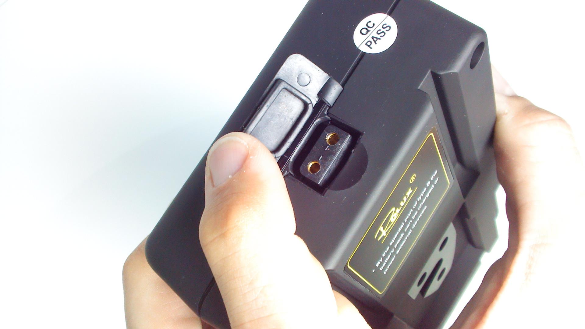 RLC-95S 95Wh 14.8V Li-Ion Battery V-Mount with LCD# coremedia-tv