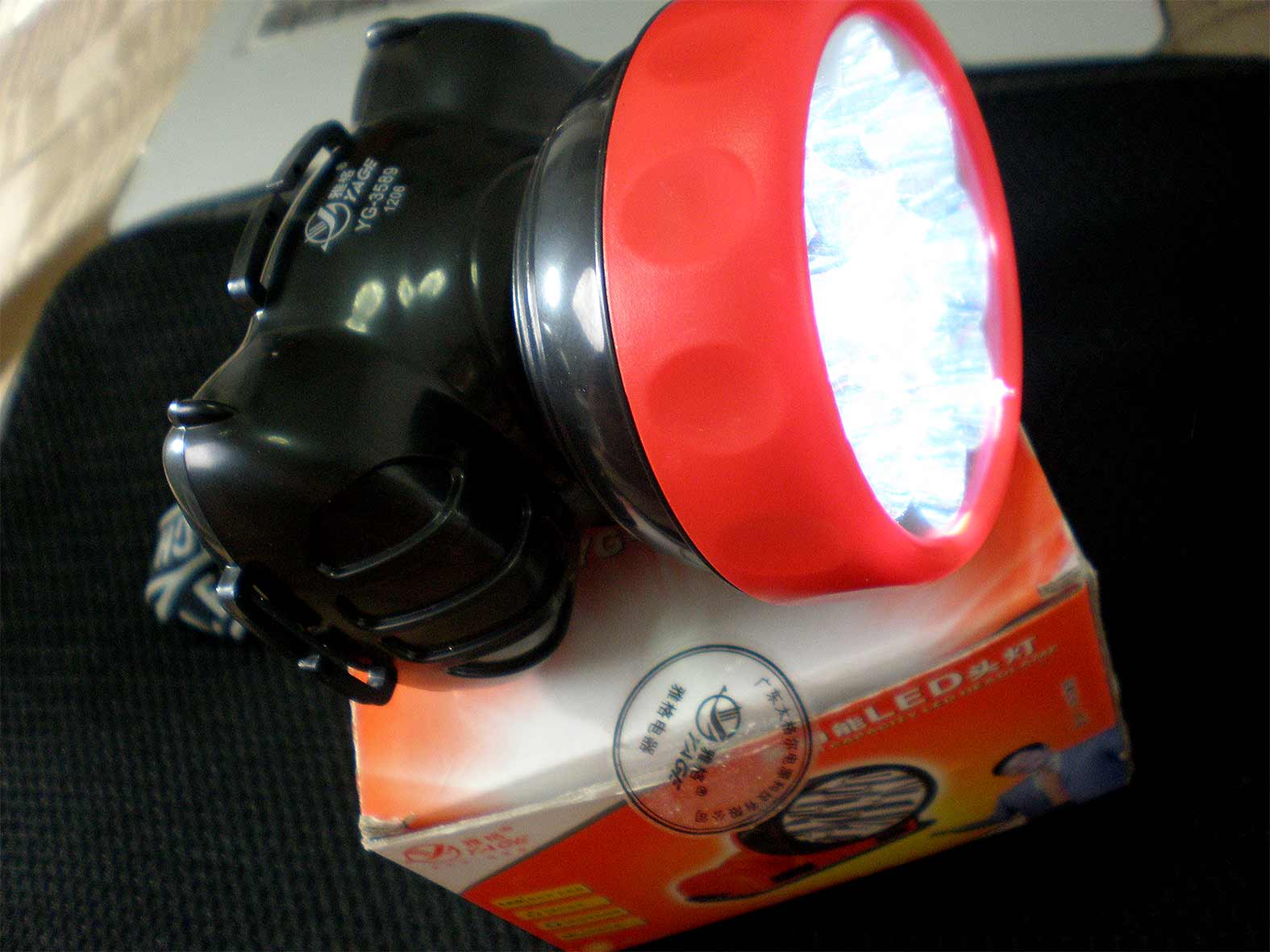 ไฟฉายคาดหัว (ไฟฉายกรีดยาง) LED 1 ดวง YG3589แสงขาว