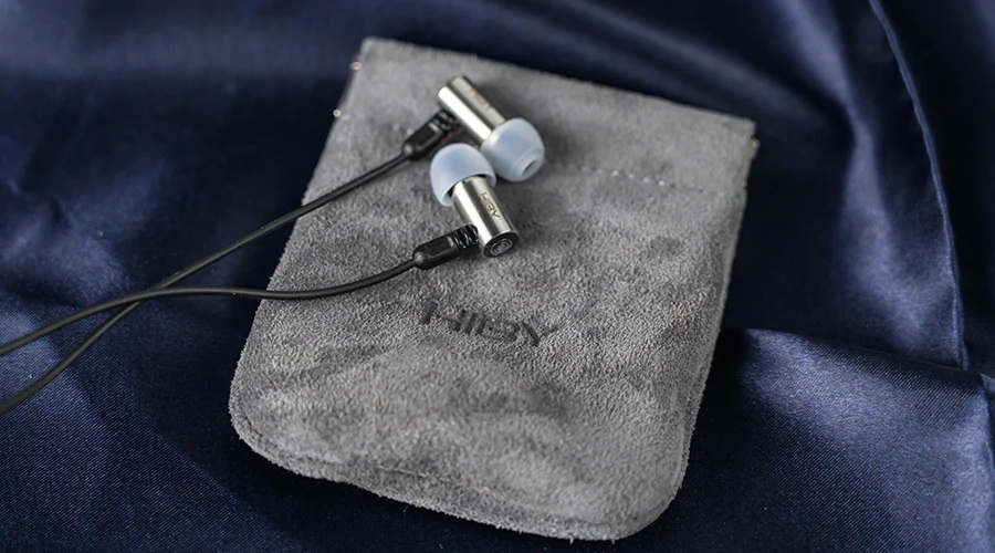 HiBy Thor หูฟัง 2 ไดรเวอร์ 1BA+1DD มาในธีมเทพเจ้าสายฟ้า