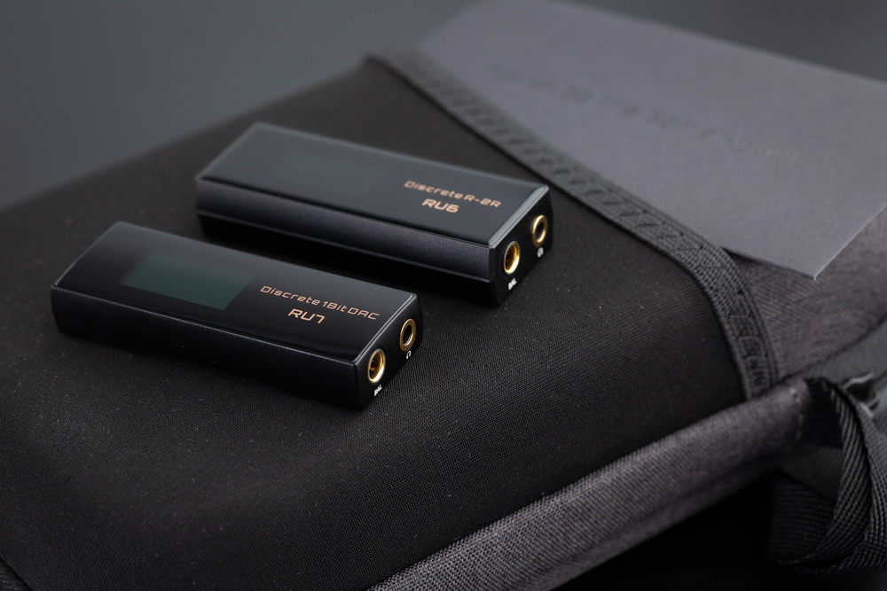 Cayin RU7 Dongle DAC 1 บิตแบบแยกส่วน เกณฑ์มาตรฐานใหม่สำหรับการพกพาแบบพิเศษ ประกันศูนย์ไทย