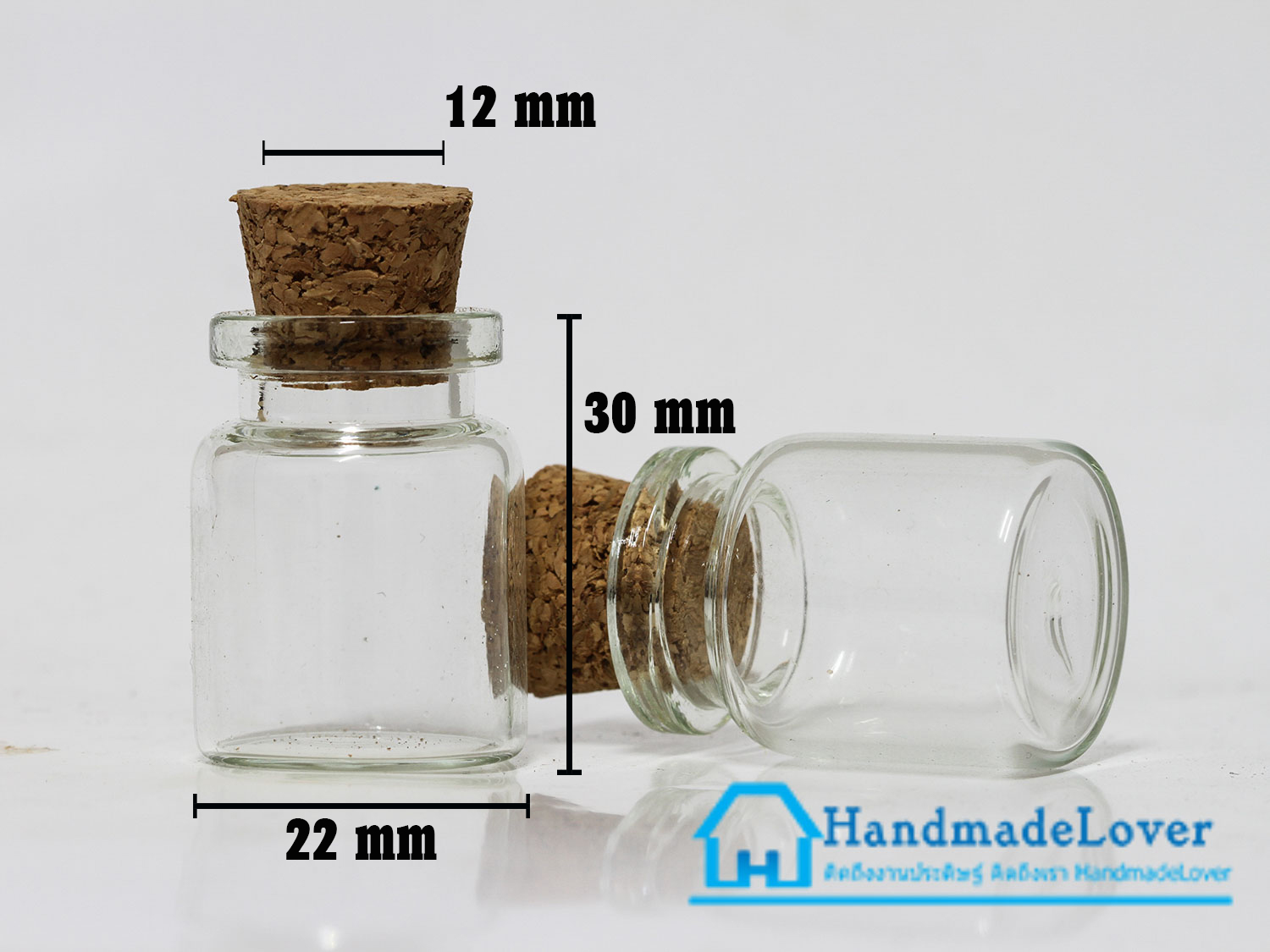 ขวดแก้วจิ๋ว ขนาด 22 x 30 มม. (6 ml) (ฝาจุกไม้ก๊อก)