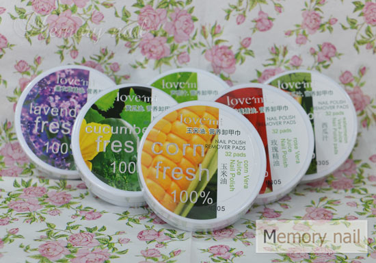 แผ่นเช็ดทำความสะอาดเล็บ มีน้ำยาในตัว Nail Wipes
