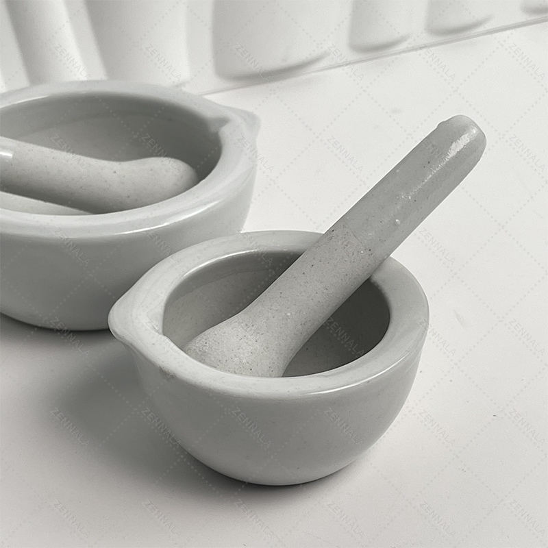 โกร่งบดยา พร้อมสากบดยา เซรามิก ( Mortar With Pestle )