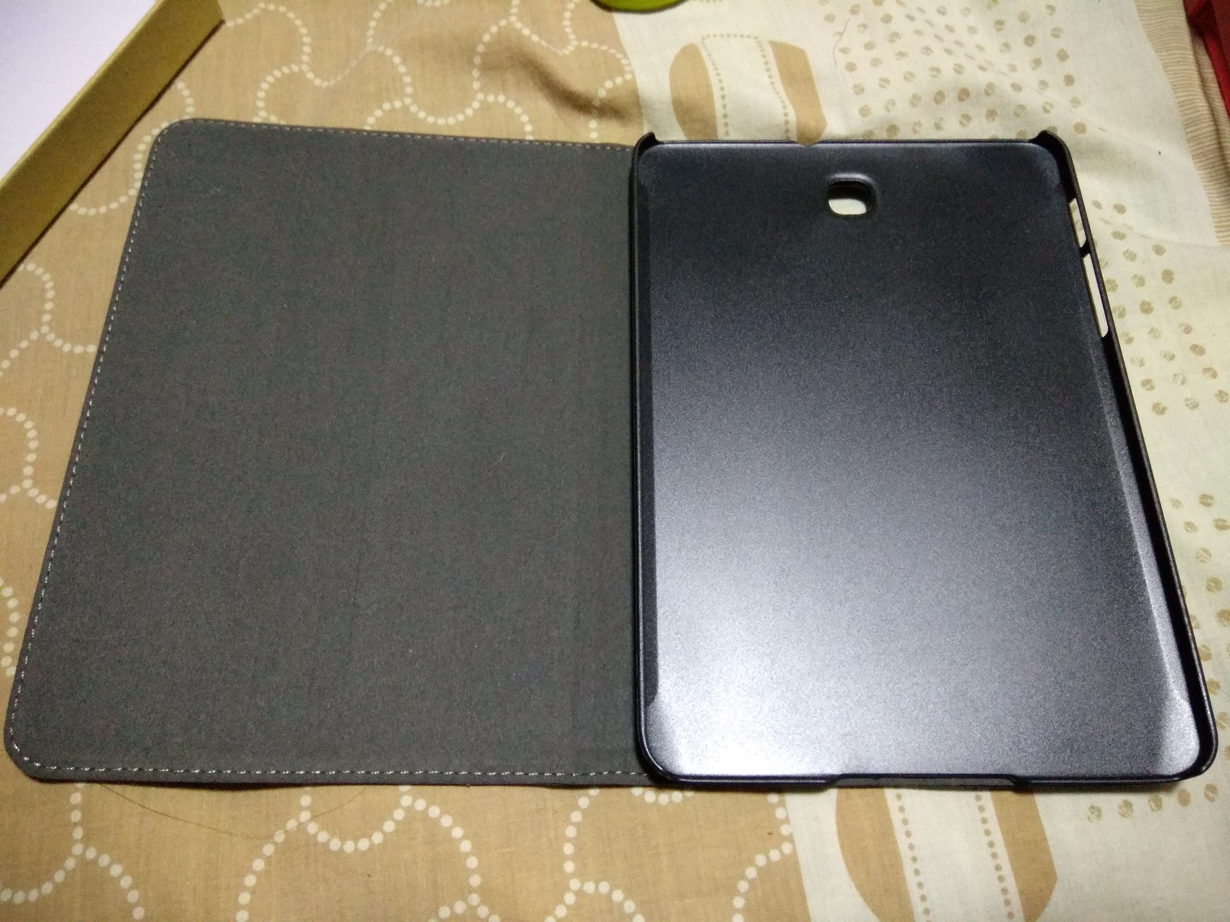 เคสหนังวัวแท้ Samsung Galaxy Tab S2 8.0 จาก YLH [หมด]