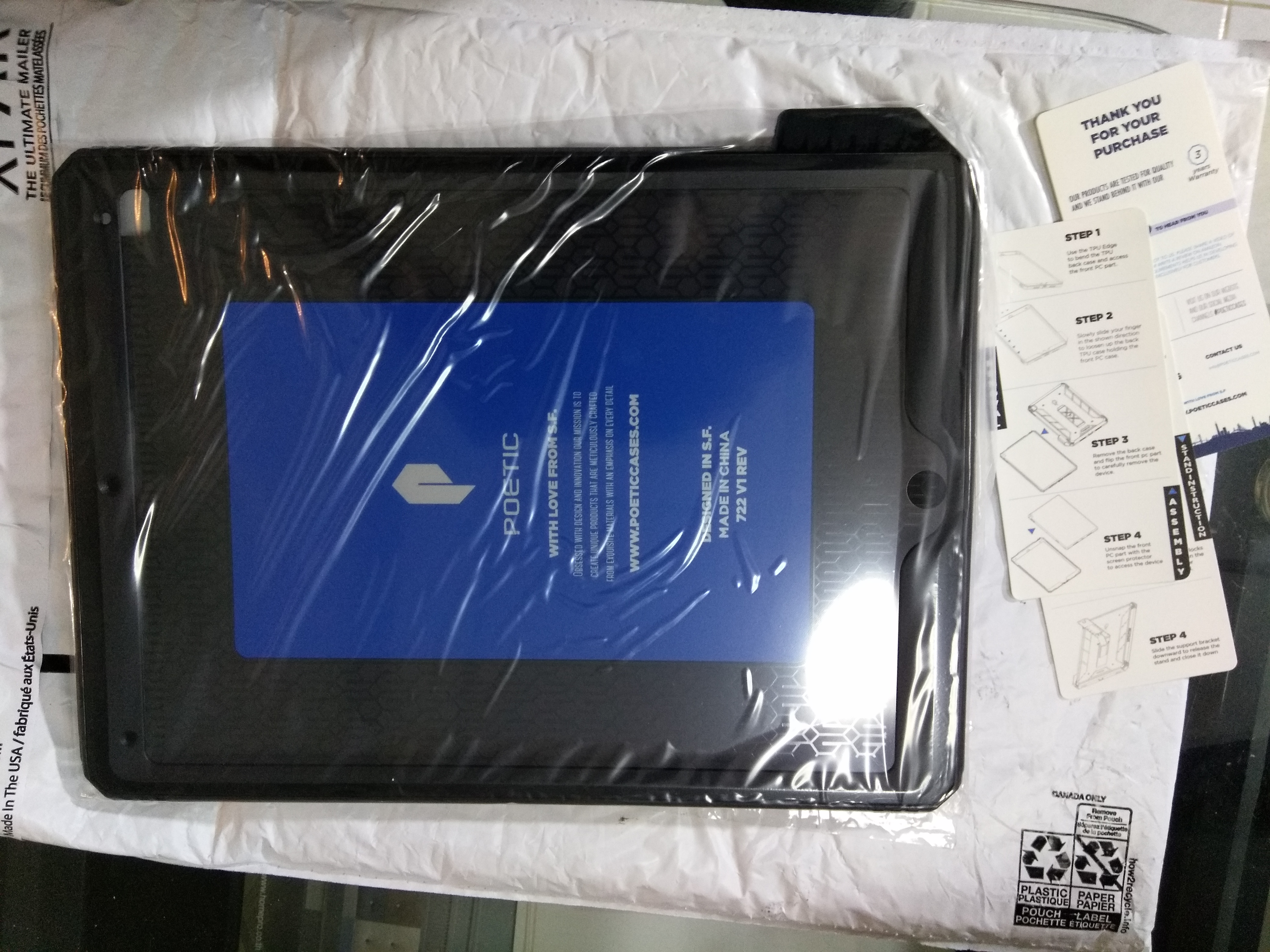 เคสกันกระแทก Apple New iPad Pro 12.9 2017 [Revolution] จาก Poetic [หมด]