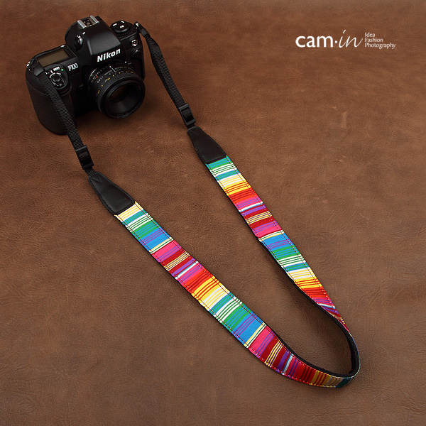 สายคล้องกล้องสีสันสดใส รุ่น cam-in Let's go to the sea