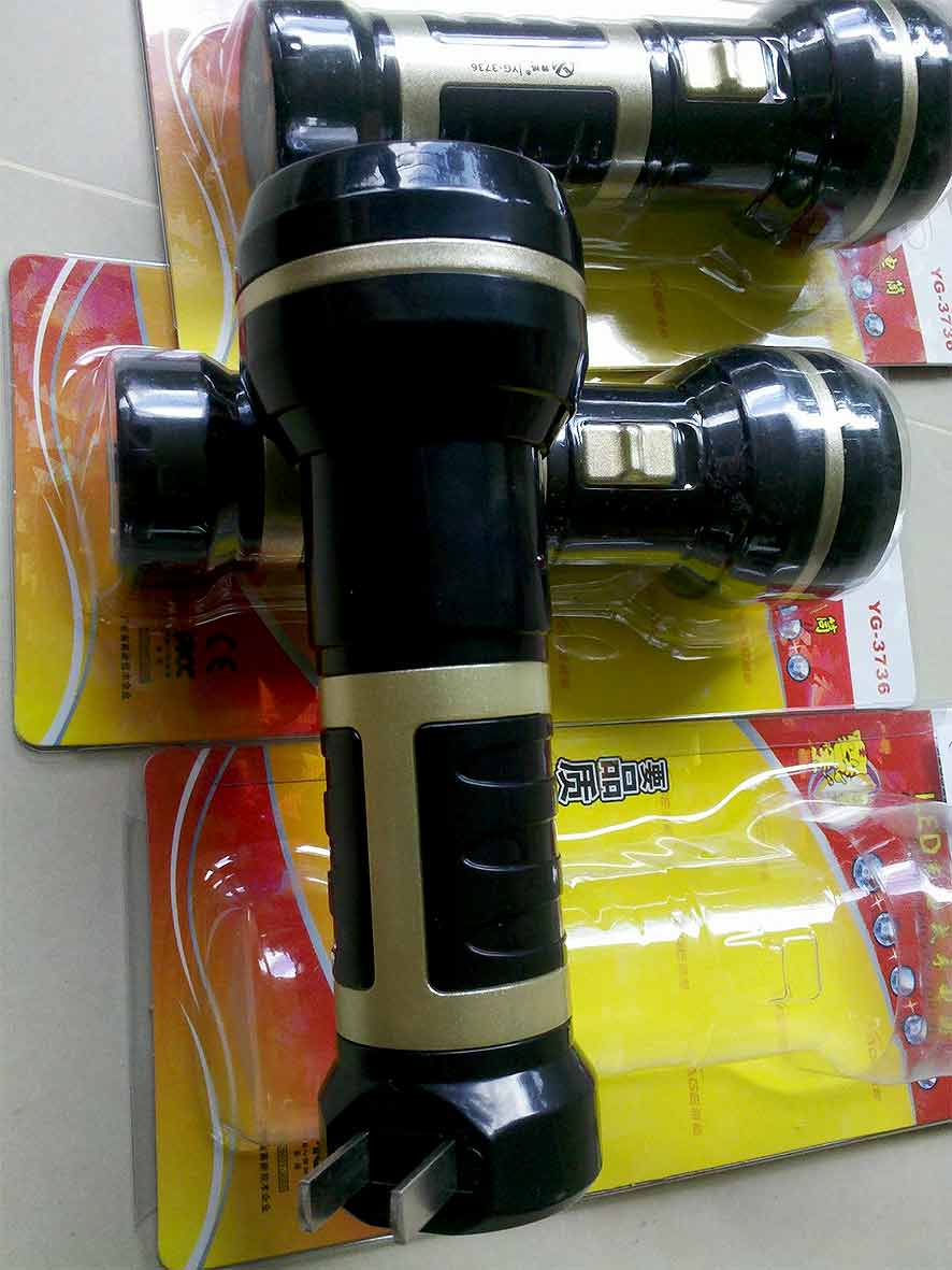 ไฟฉายใช้หลอด LED 1 ดวง ใช้นานต่อเนื่อง 13 ชม. YG3736
