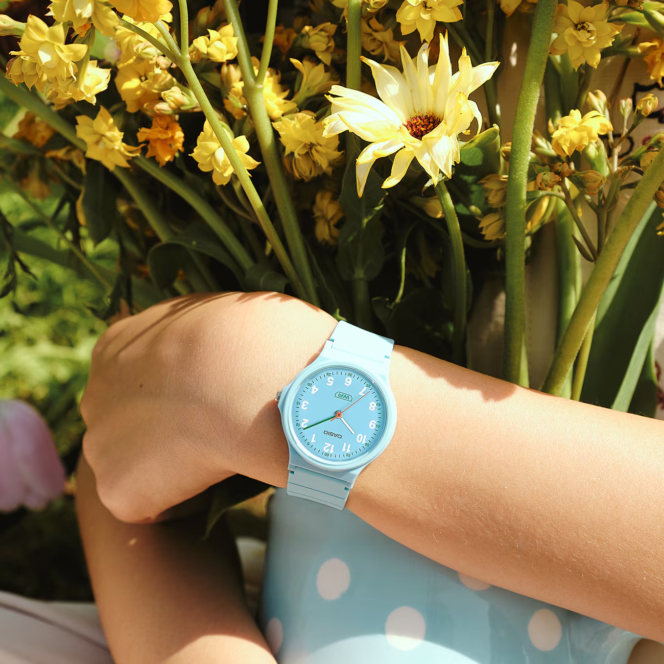 นาฬิกา Casio STANDARD Analog-Women' รุ่น LQ-24B-2B ของแท้ รับประกัน1ปี