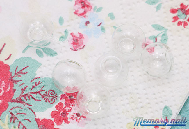 โดมลูกแก้ว,ลูกแก้วติดเล็บ,ลูกแก้วแต่งเล็บ,ลูกแก้วเจล,Crystal ball