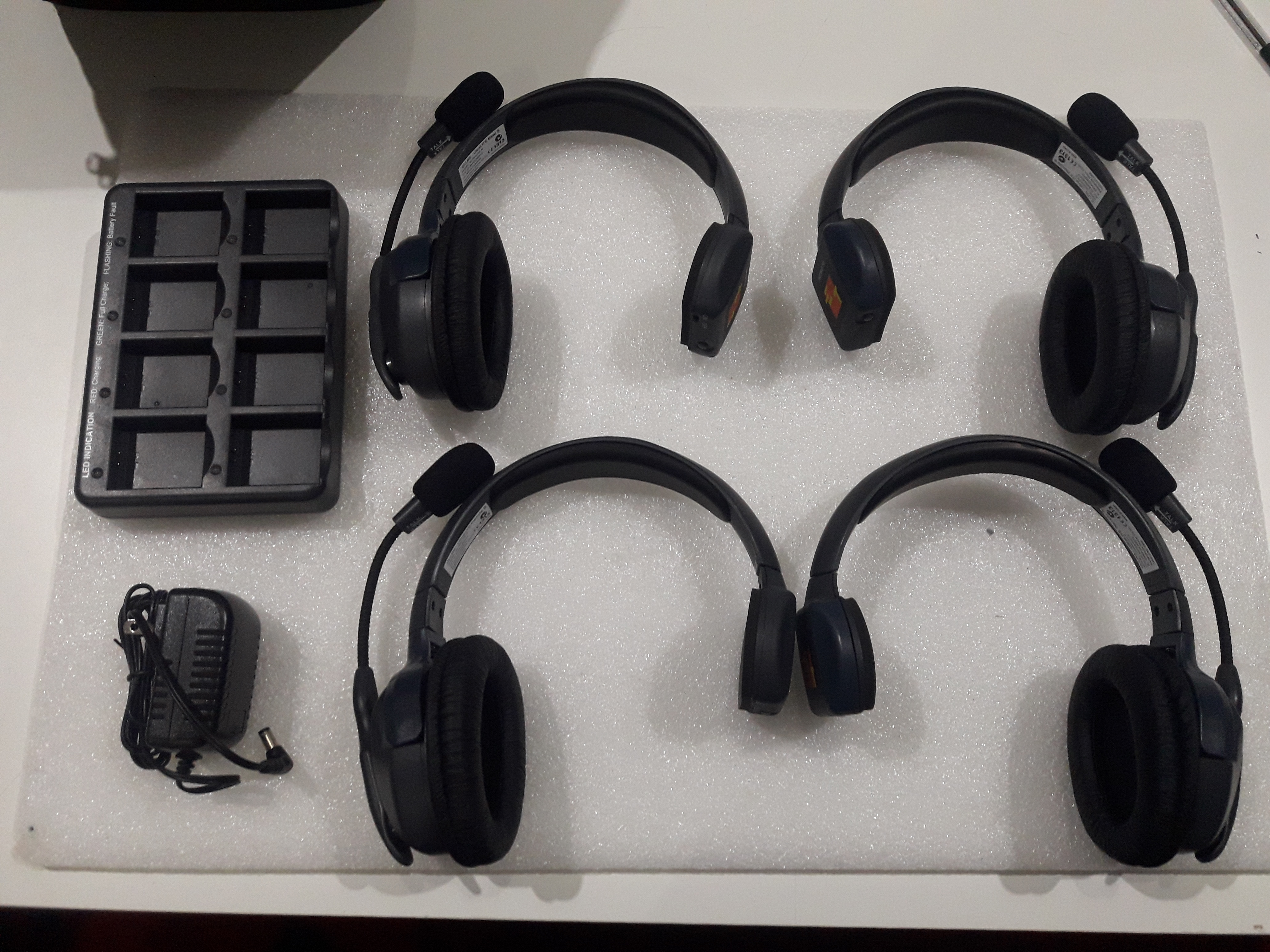 Eartec UltraLITE 4 Users Wireless Headset System ( Single Headset )