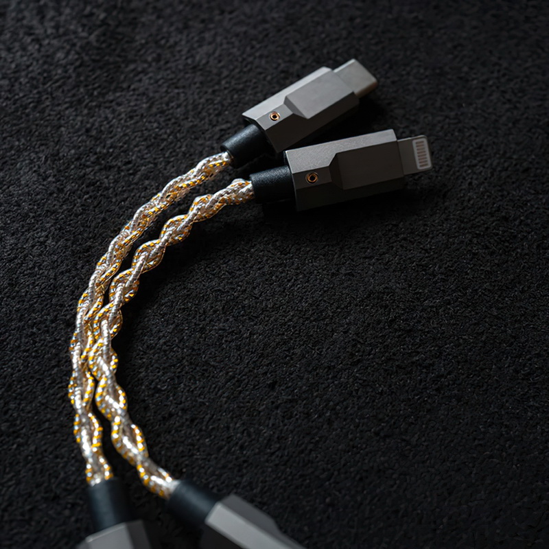 Luxury & Precision WP2 สายสัญญาณเสียงดิจิตอล สำหรับเครื่องเสียง