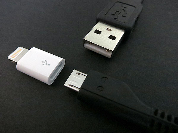 ขายตัวแปลง Lightning to Micro USB Adapter ตัวแปลงสาย Micro USB ให้กลายเป็น Lightning แบบ8pin ได้