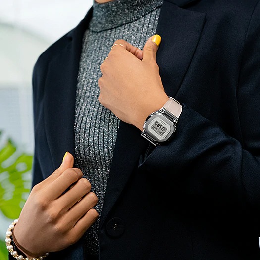 นาฬิกา Casio G-Shock มินิ S-Series GM-S5600 series รุ่น GM-S5600SK-7 ของแท้ รับประกัน1ปี