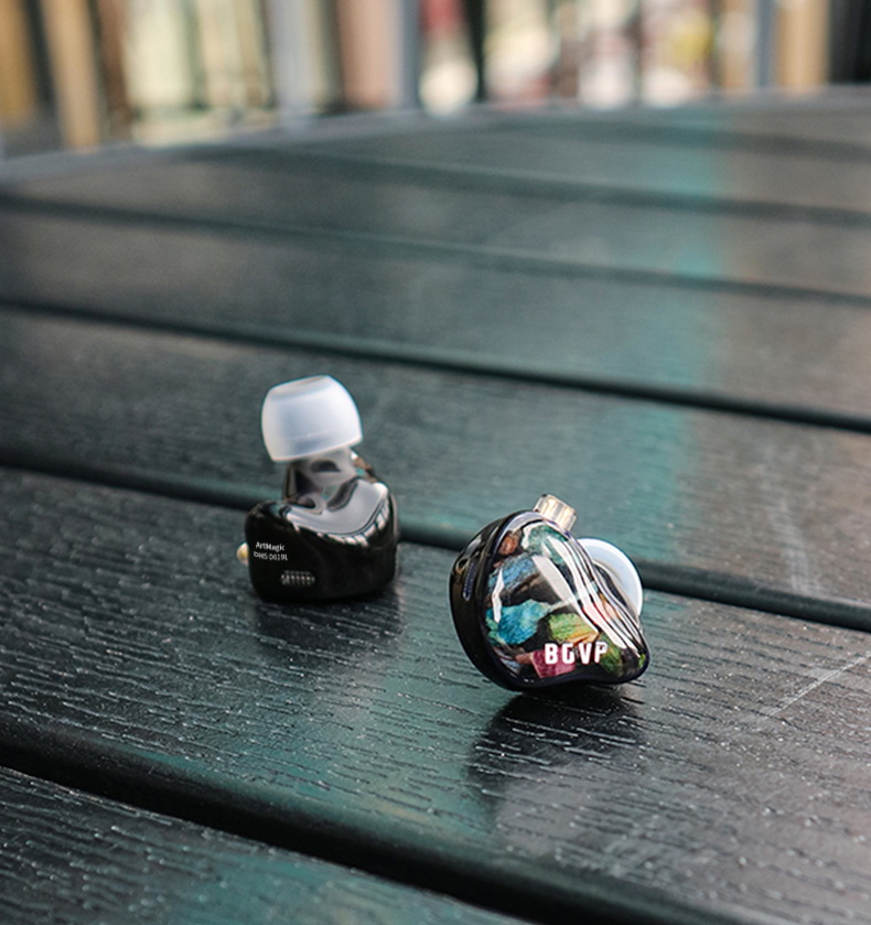 ขาย BGVP DH5 หูฟัง IEMs 5ไดรเวอร์ 4BA+1DD รองรับ Hi-Res