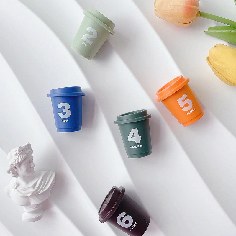 ฉากถ่ายรูปสินค้า 3D สีขาว ขนาด 50x50 cm.