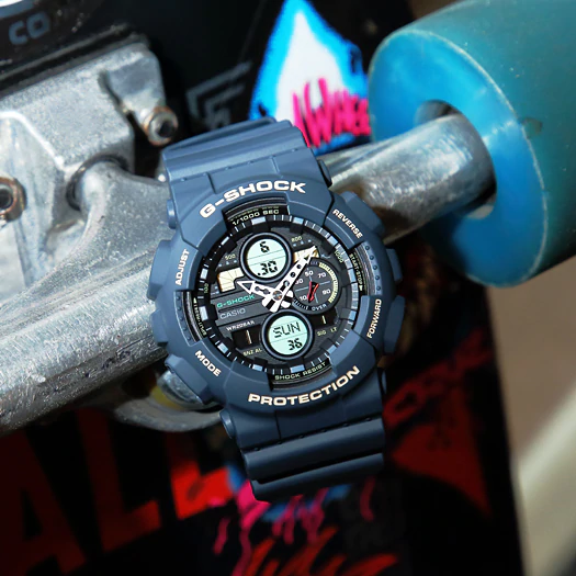 นาฬิกา Casio G-Shock ANALOG-DIGITAL GA-140 series รุ่น GA-140-2A ของแท้ รับประกัน1ปี