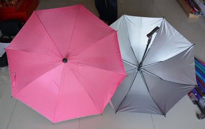 ร่มไม้เท้า24นิ้ว ออโต้เปิด ผ้าUV ด้ามไม้เท้าสีดำ โครงโลหะ ปลอกPVC คละสี