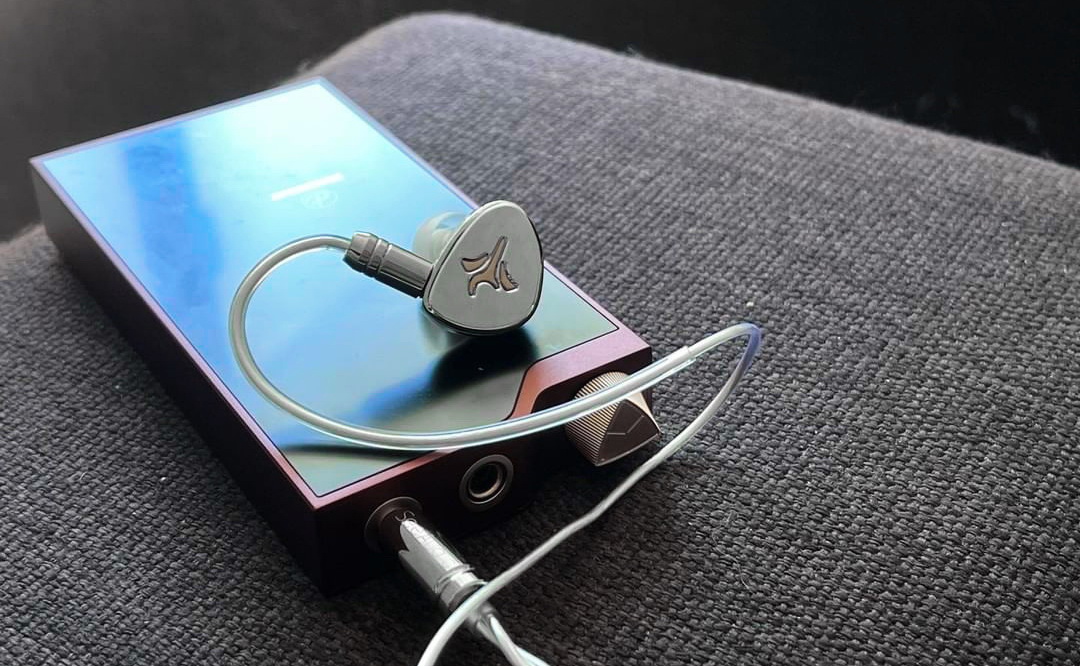 See Audio YUME 2 หูฟัง 3 ไดรเวอร์ 2BA+1DD บอดี้โลหะหรู