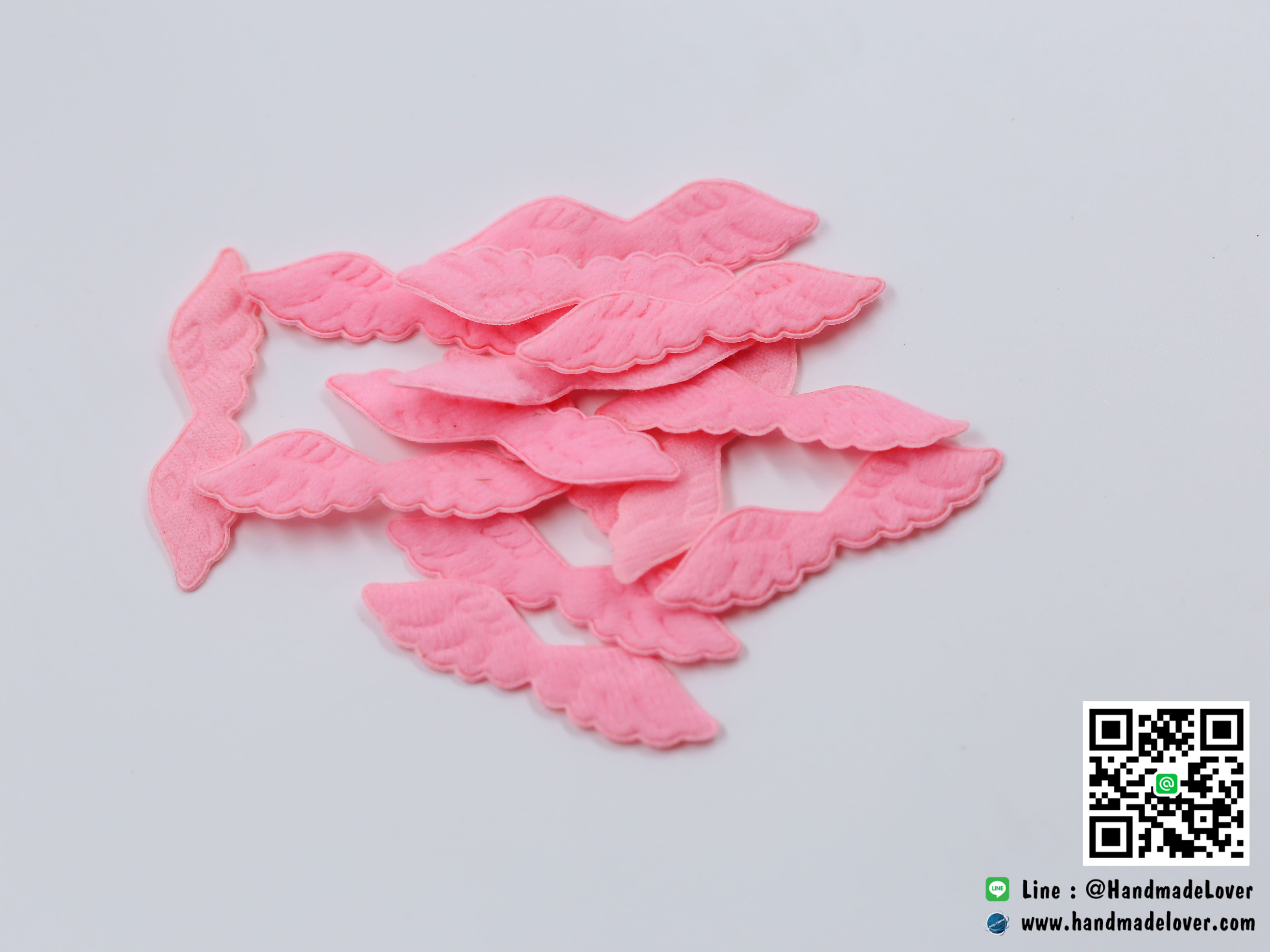 ปีกนางฟ้า ตกแต่งสีชมพู ขนาด 12*50 มม. (แพ็ค 15 ชิ้น)