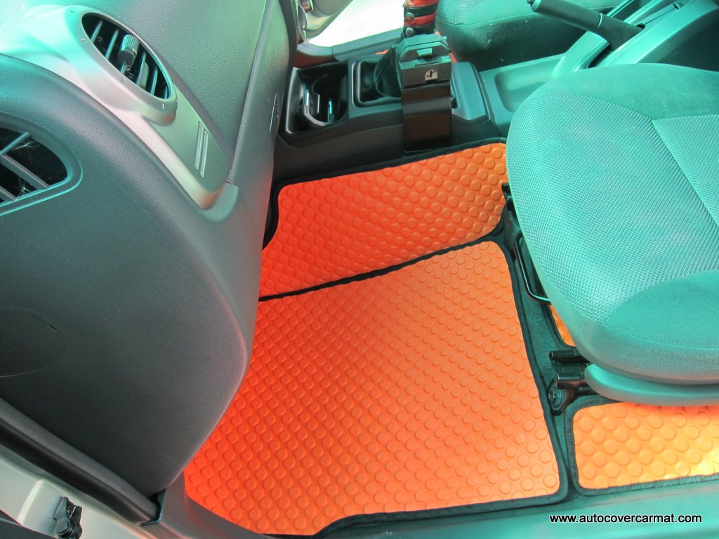 พรมปูพื้นรถยนต์ พรมกระดุม รถ ISUZU D-MAX 4 Door ปี 2005-2012 ชุดภายในห้องโดยสาร จำนวน 7 ชิ้น