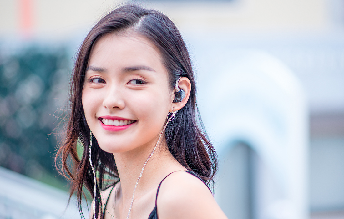 [สินค้าใหม่สายมีตำหนิ] FiiO FA7 หูฟัง Pure Balanced 4 ไดร์เวอร์ (4BA) ถอดสายได้