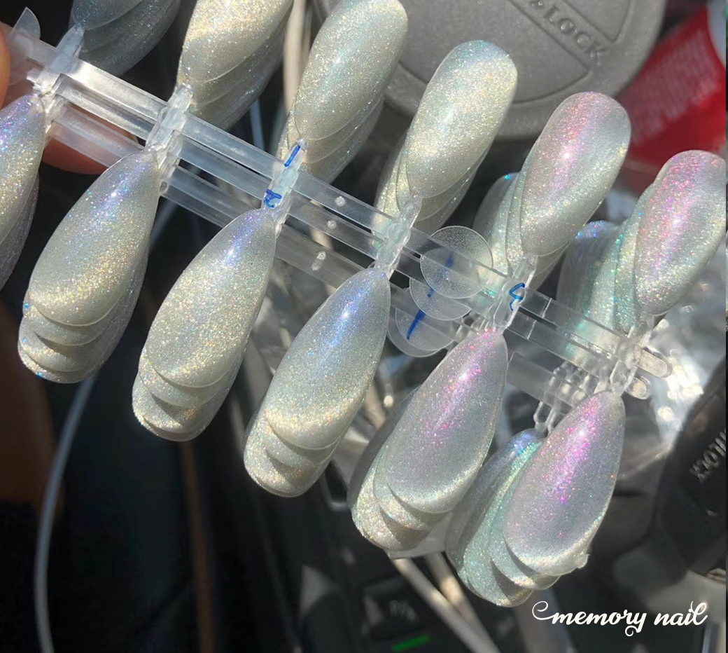 Silver Magnetic Gel สีเจลแม่เหล็ก สีเงิน สีเจลตาแมว สีเจลลูกแก้ว