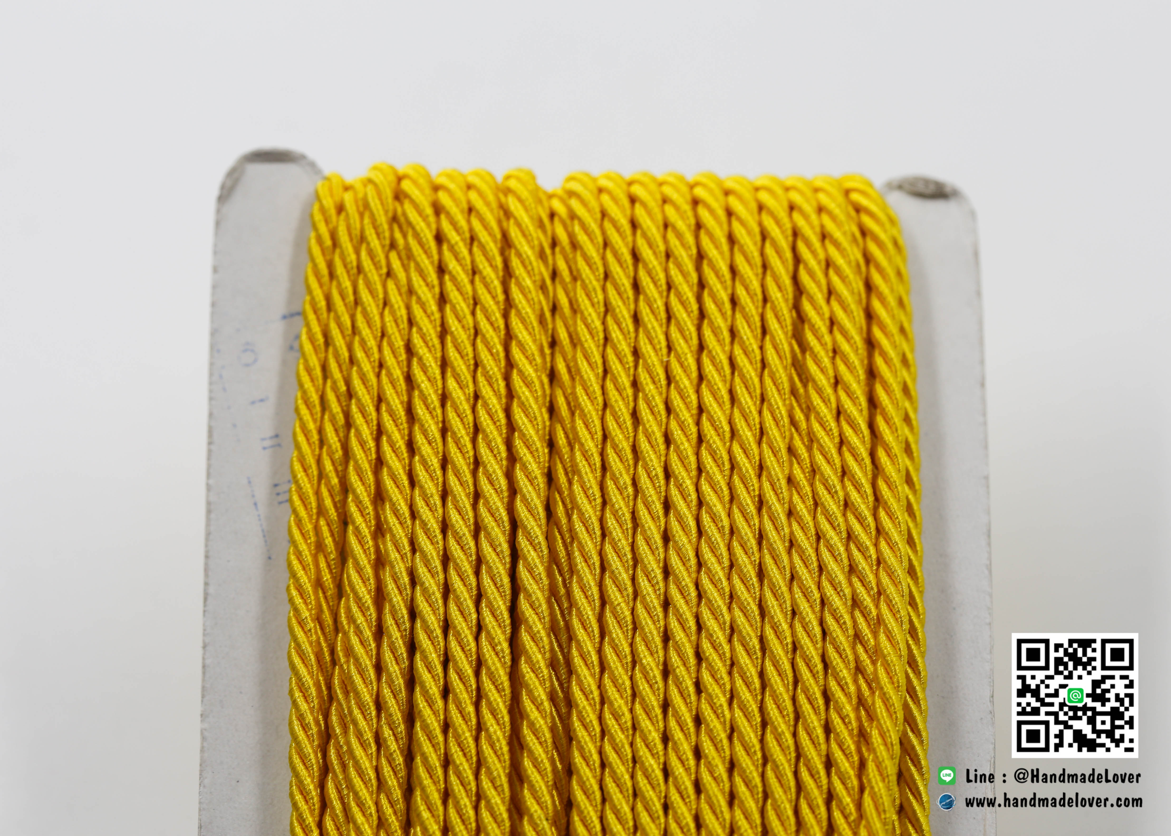 เชือกเกลียว สีเหลืองเข้ม [4] ขนาด 3 mm.