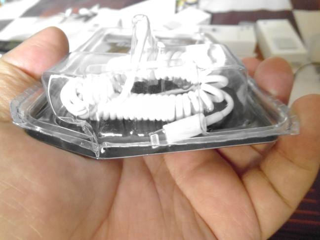 ขายที่ชาร์จบนรถสำหรับ iPhone5 Car Charger ผ่านสาย Lightning Cable ในตัว