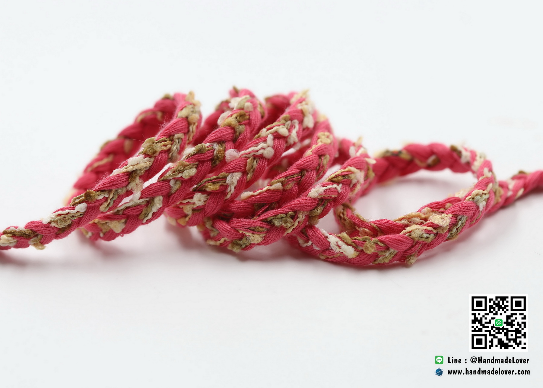 ผ้าถัก สีชมพู ขนาด กว้าง 9 มม.