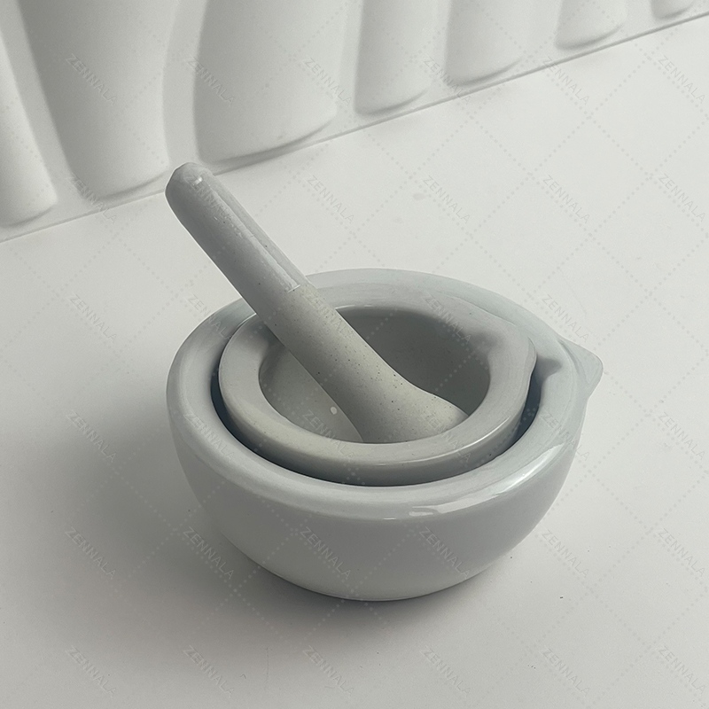 โกร่งบดยา พร้อมสากบดยา เซรามิก ( Mortar With Pestle )