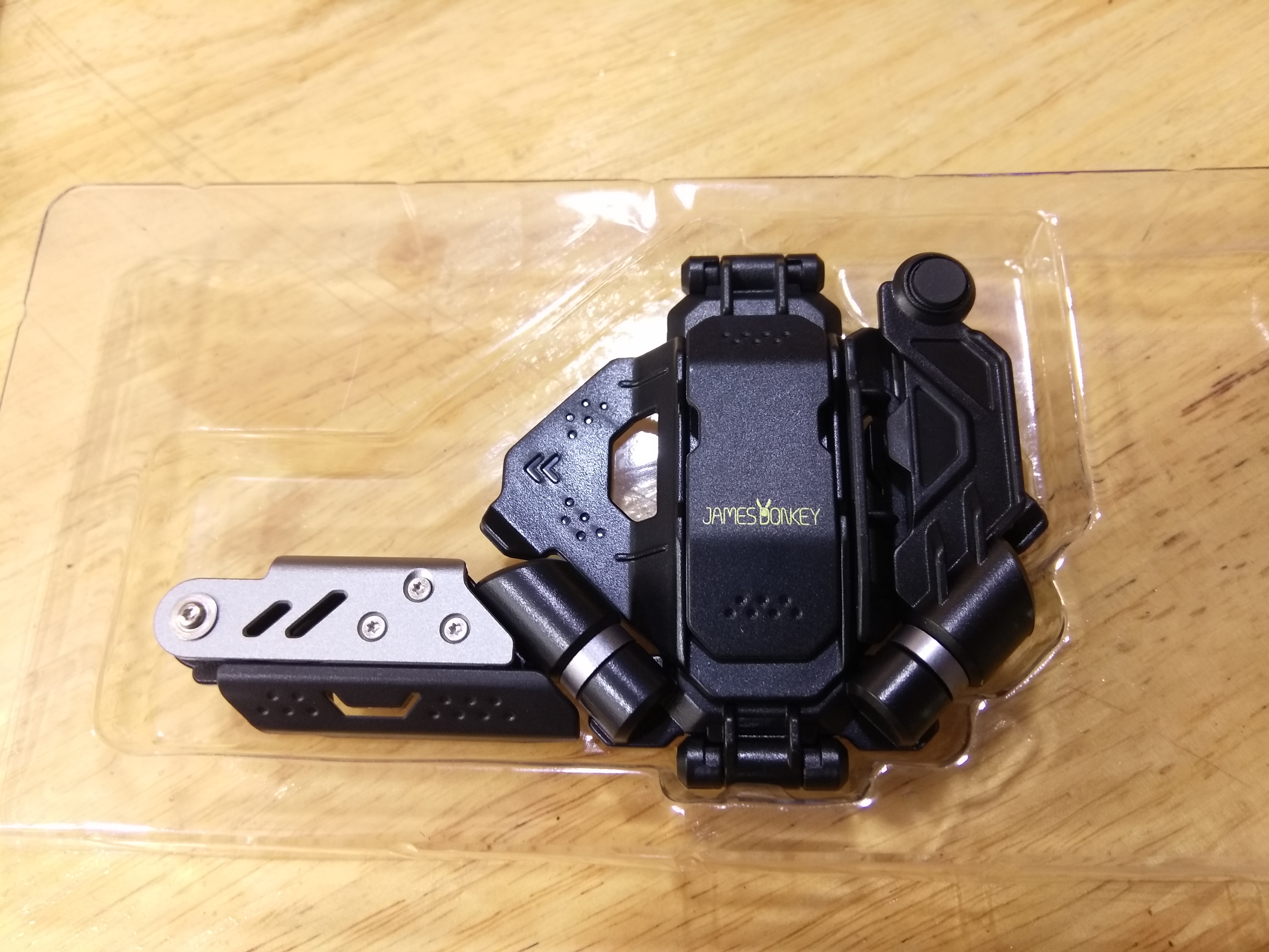 CRAB II อุปกรณ์เสริมสำหรับเล่นเกมบนมือถือ รองรับมือถือขนาด 4.7-6" [Pre-order]