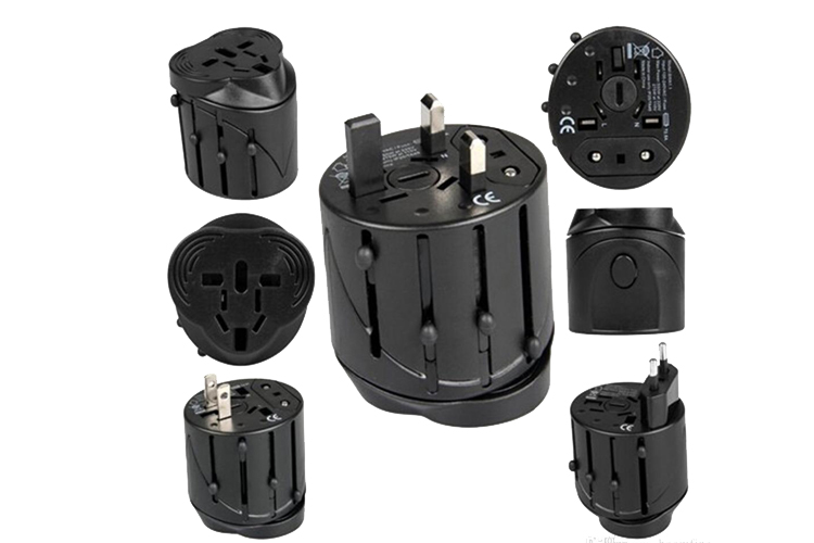 universal plug adaptor สีดำ ตัวแปลงปลั๊ก ใช้ได้ทั่วโลก