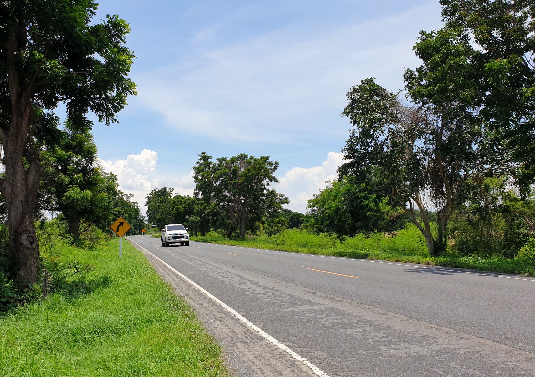 💰ขายแล้ว💰ขายที่ดินติดถนนลาดยาง ทำเลดี ที่สวยมาก จ.สุพรรณบุรี อ.ดอนเจดีย์ บรรยากาศดี วิวสวย วิวภูเขา เนื้อที่ 26-3-44 ไร่ พื้นที่มีความเจริญ การเดินทางสะดวกสบาย