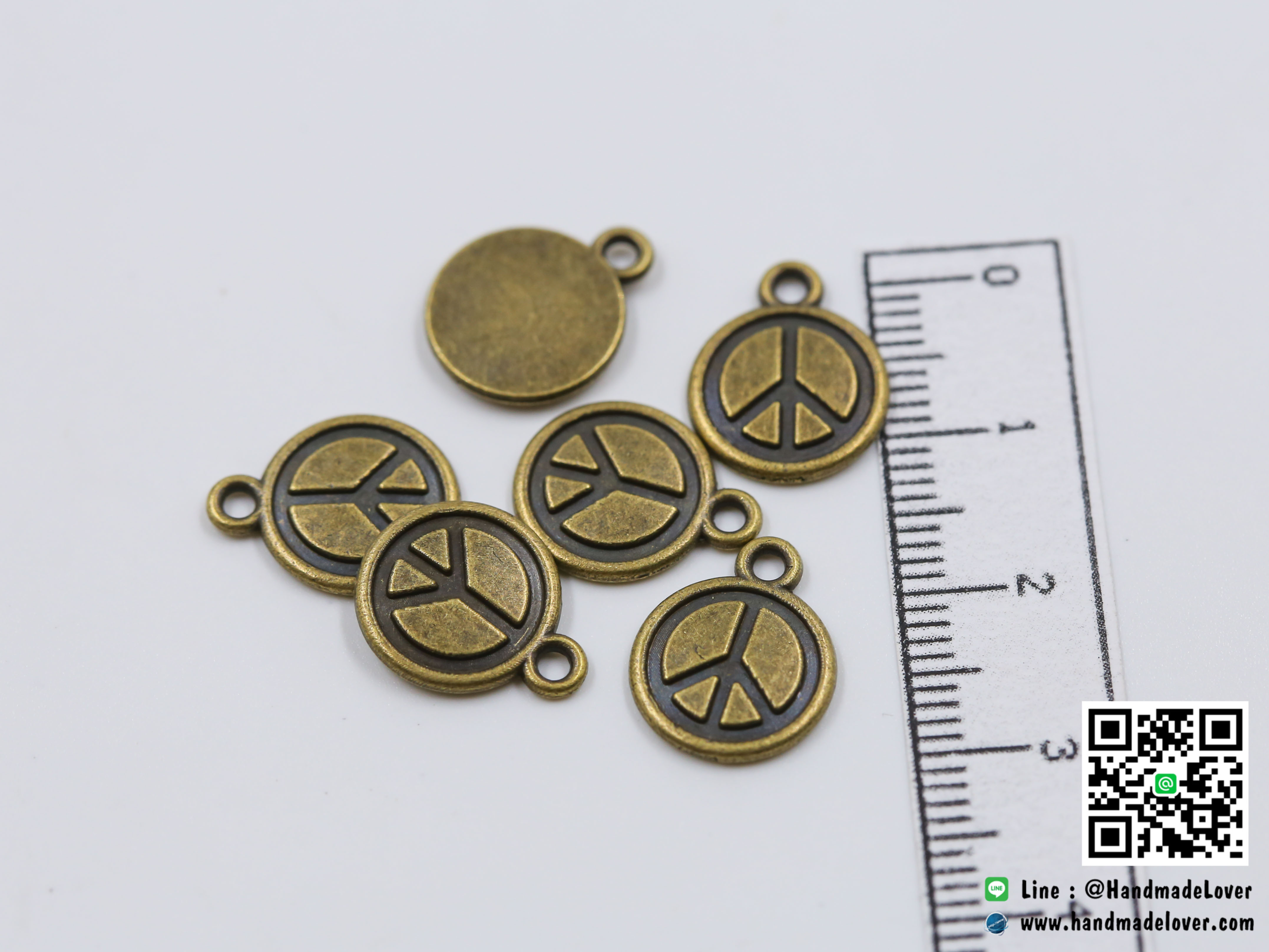 จี้โลหะ สีทองรมดำ พีช