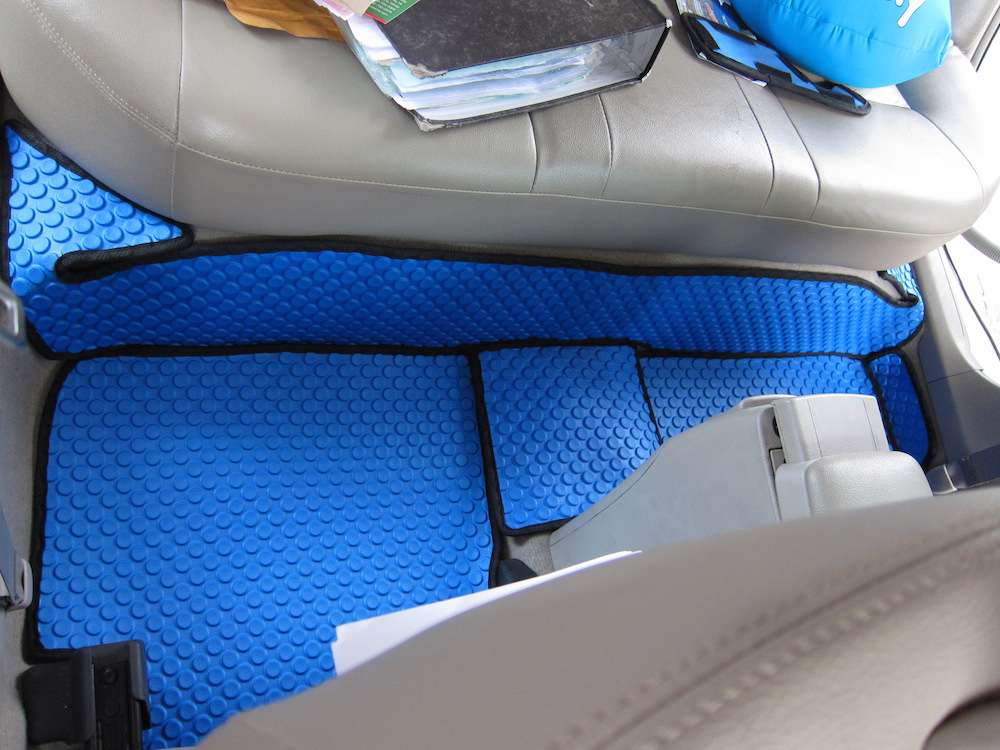 พรมปูพื้นรถยนต์ พรมกระดุม รถ TOYOTA ALTIS 2008-2013 ชุดภายในห้องโดยสาร จำนวน 12 ชิ้น