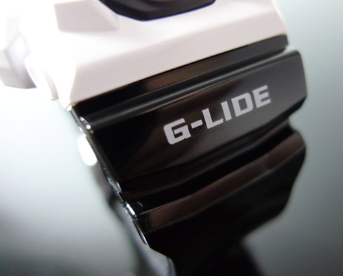 นาฬิกา คาสิโอ Casio G-Shock G-Lide รุ่น GWX-8900B-7 "PANDA"