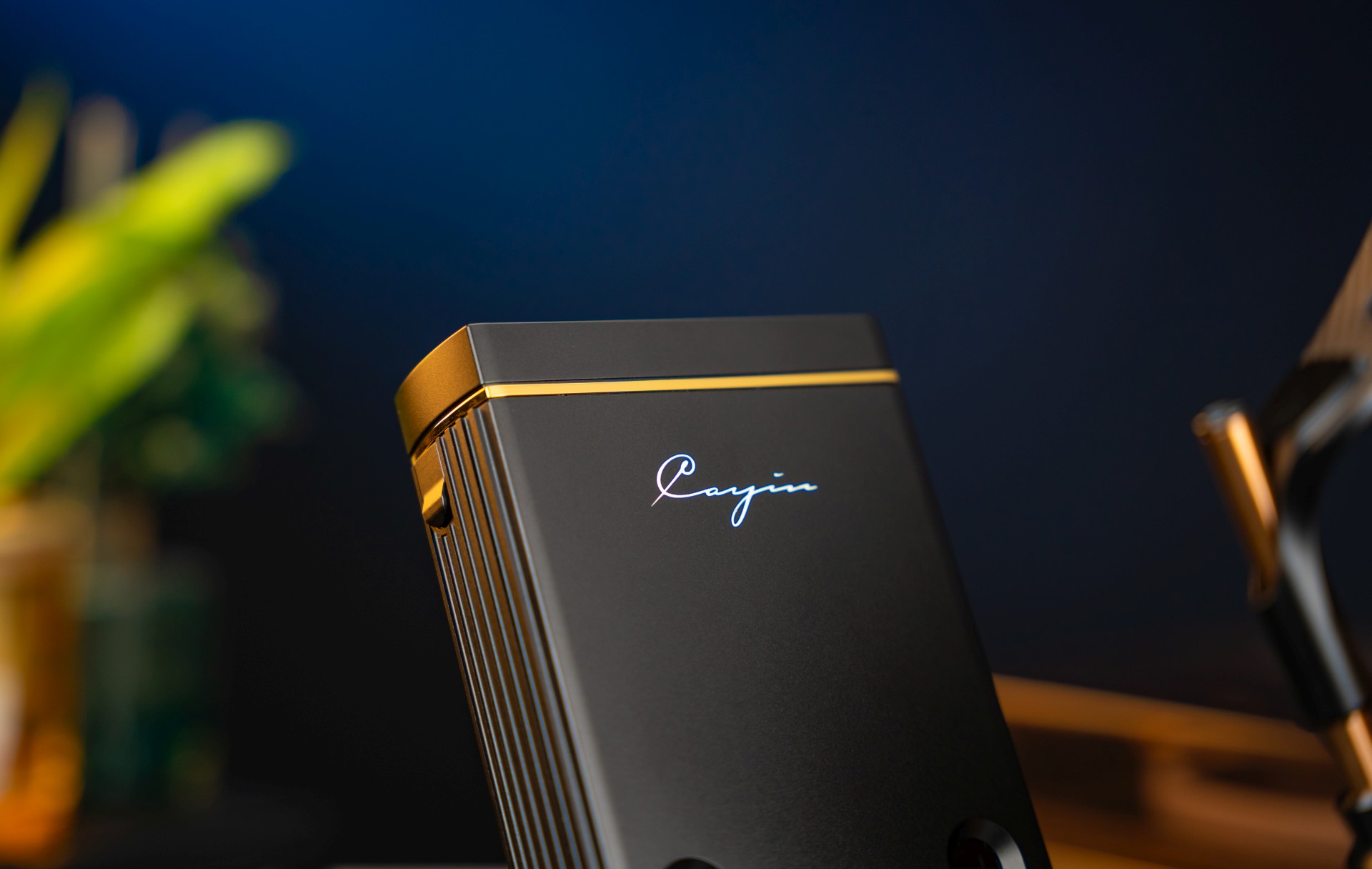 Cayin C9ii แอมป์พกพาหลอดแก้ว Dual Nutube บาลานซ์เต็มรูปแบบพร้อมคุณสมบัติใหม่